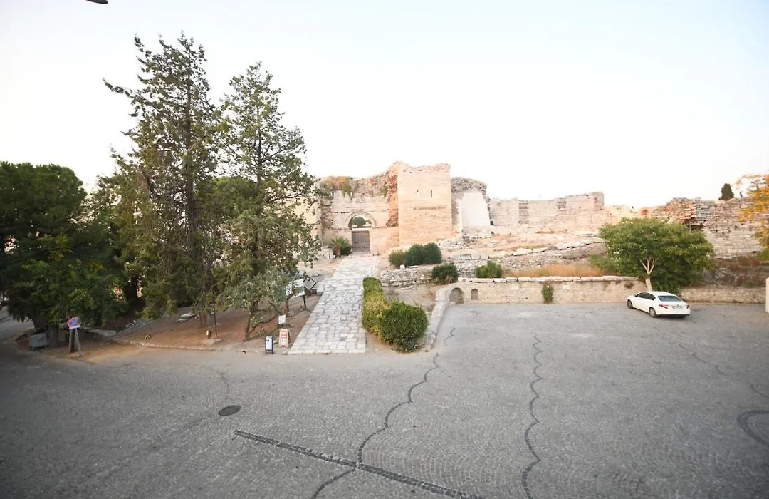Kallinos Boutique Hotel-1
